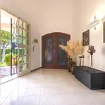 Annaro فيلة *